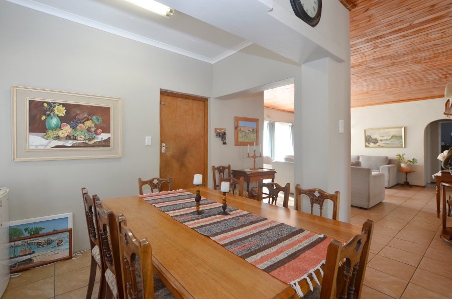 3 Bedroom Property for Sale in Yzerfontein Western Cape